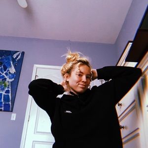 Meet your Posher, Sophia